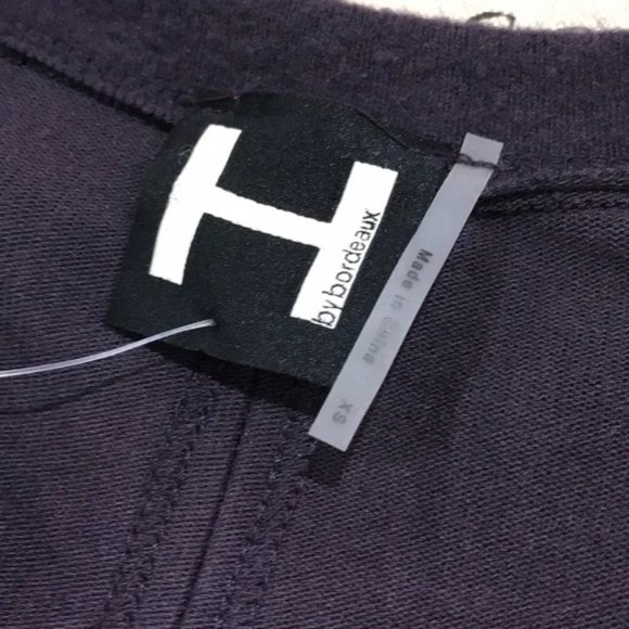 H By Bordeaux Exposed Seam V-Neck Sweater - Picture 4 of 6